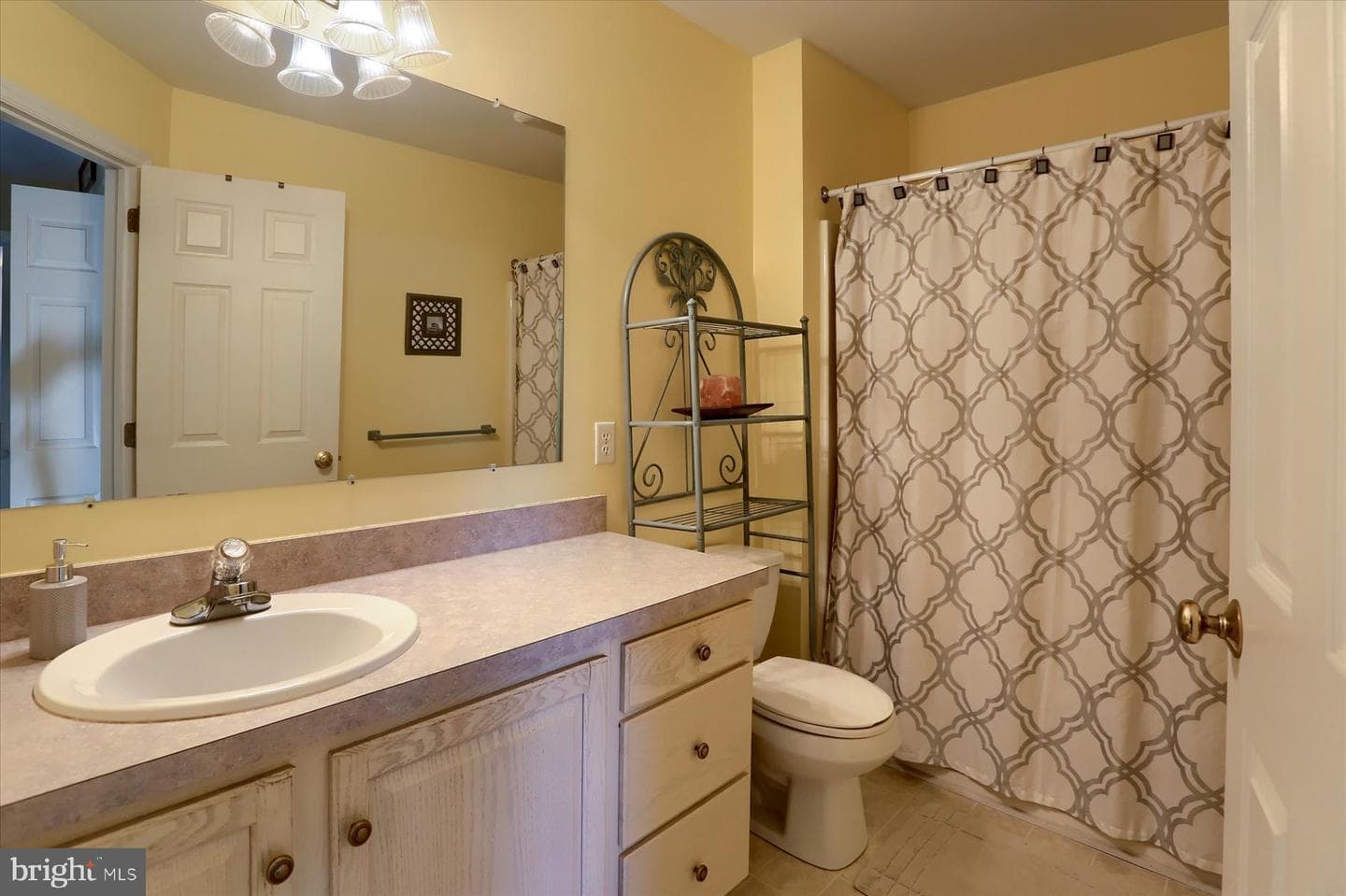 57 Spring Hill Lane photo 28
