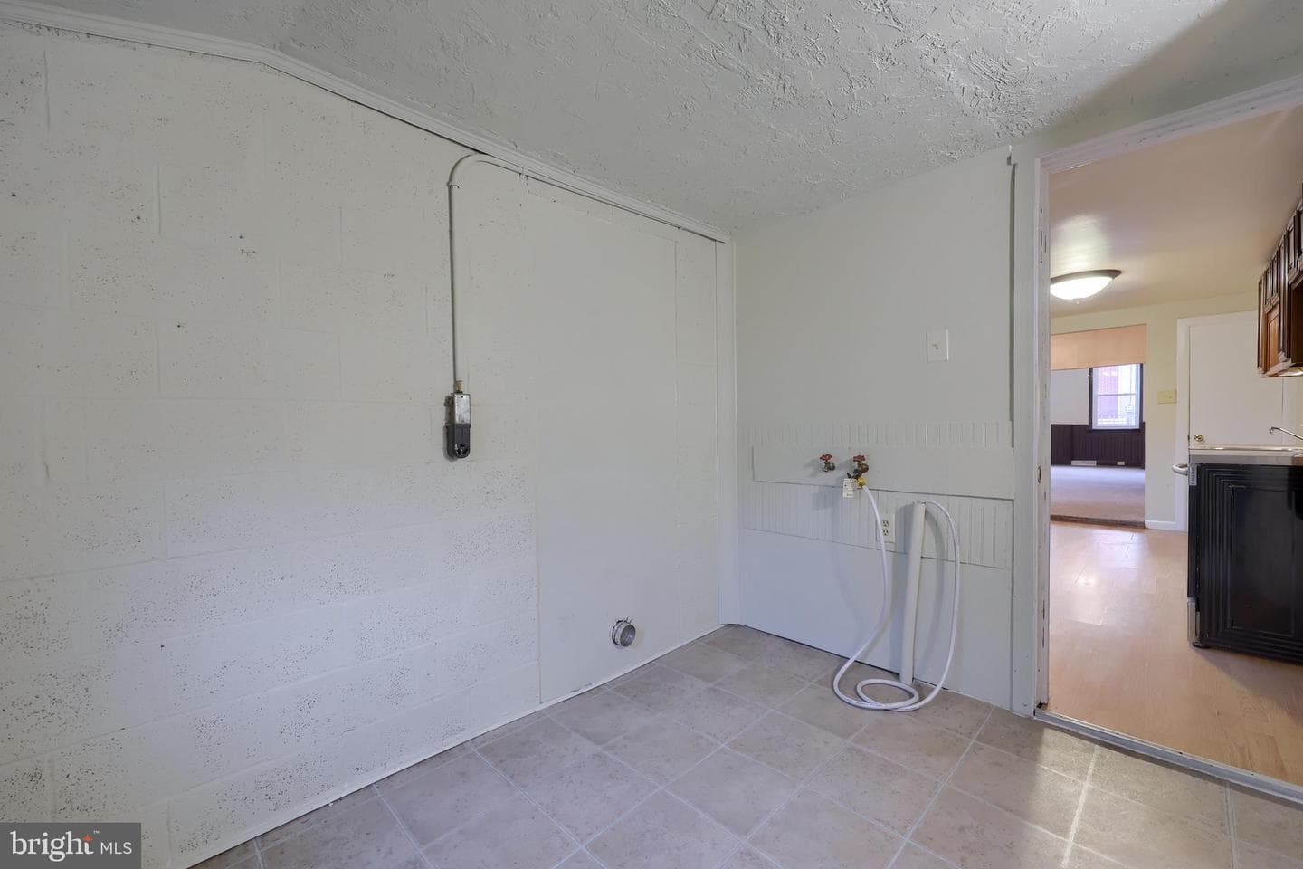 213 Perry Street photo 18