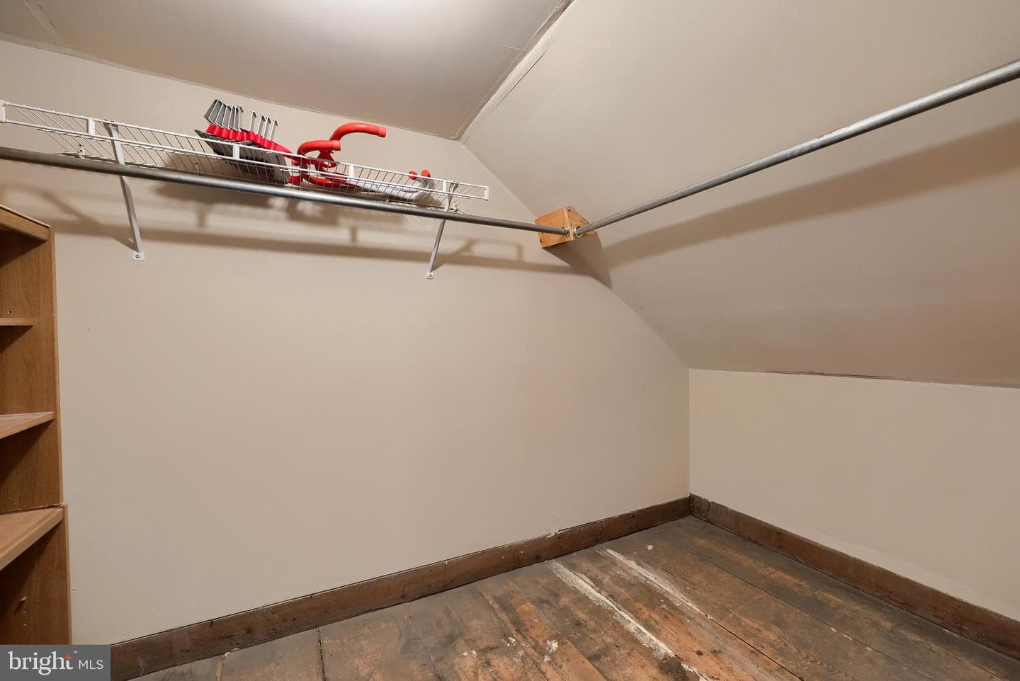 213 Perry Street photo 30