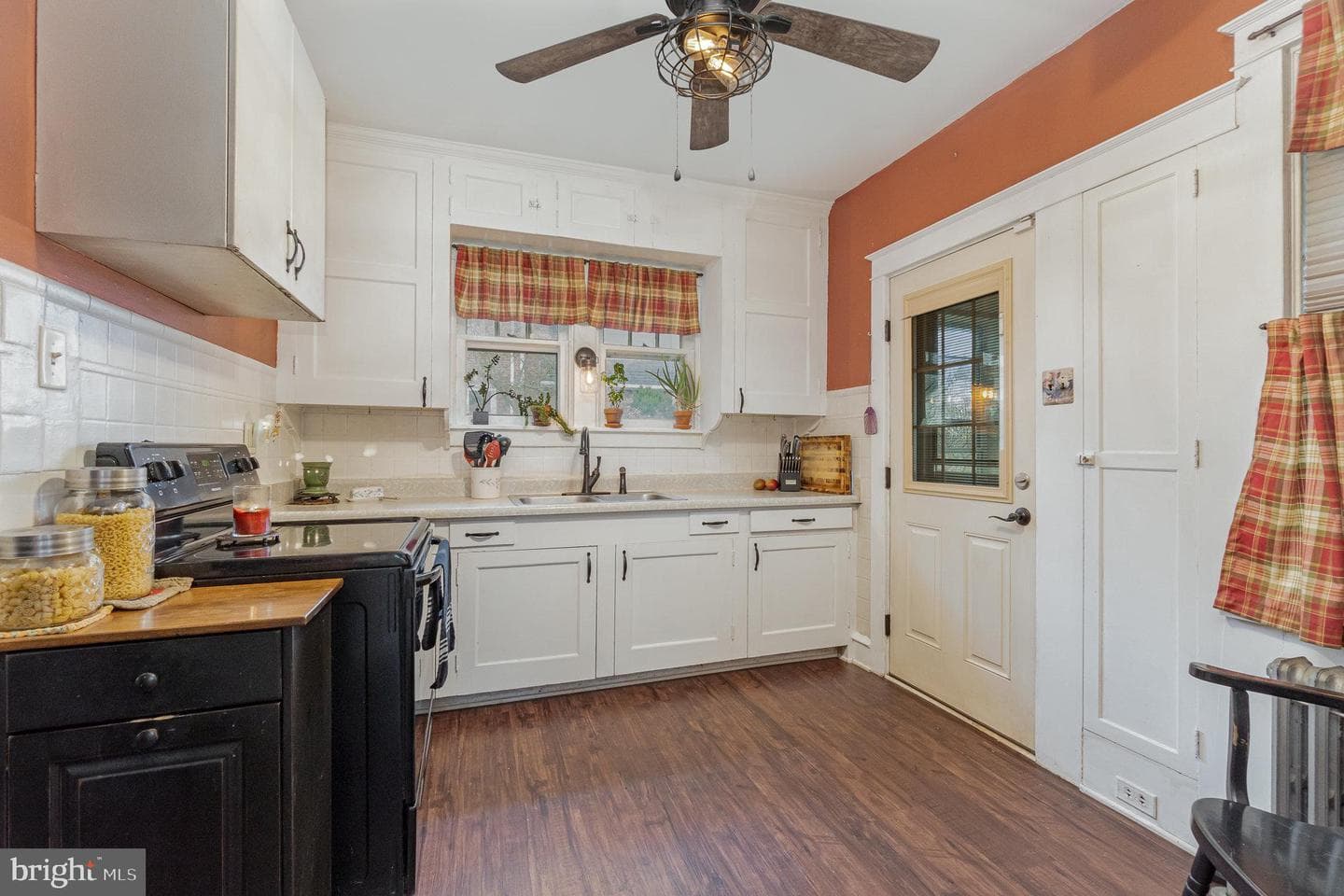 1546 Lampeter Road photo 12