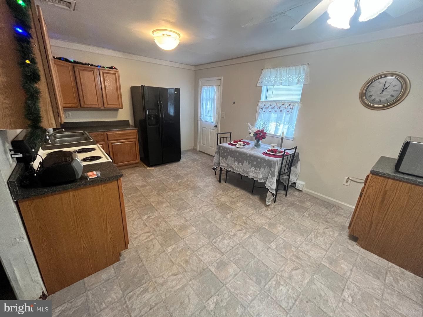1058 Cloverton Drive photo 6