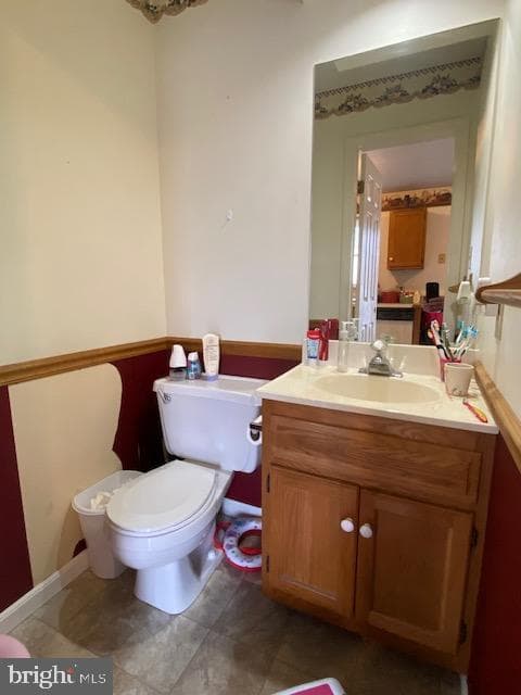 695 Topaz Drive photo 5