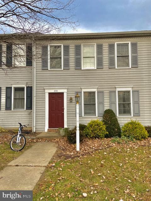 695 Topaz Drive photo 8
