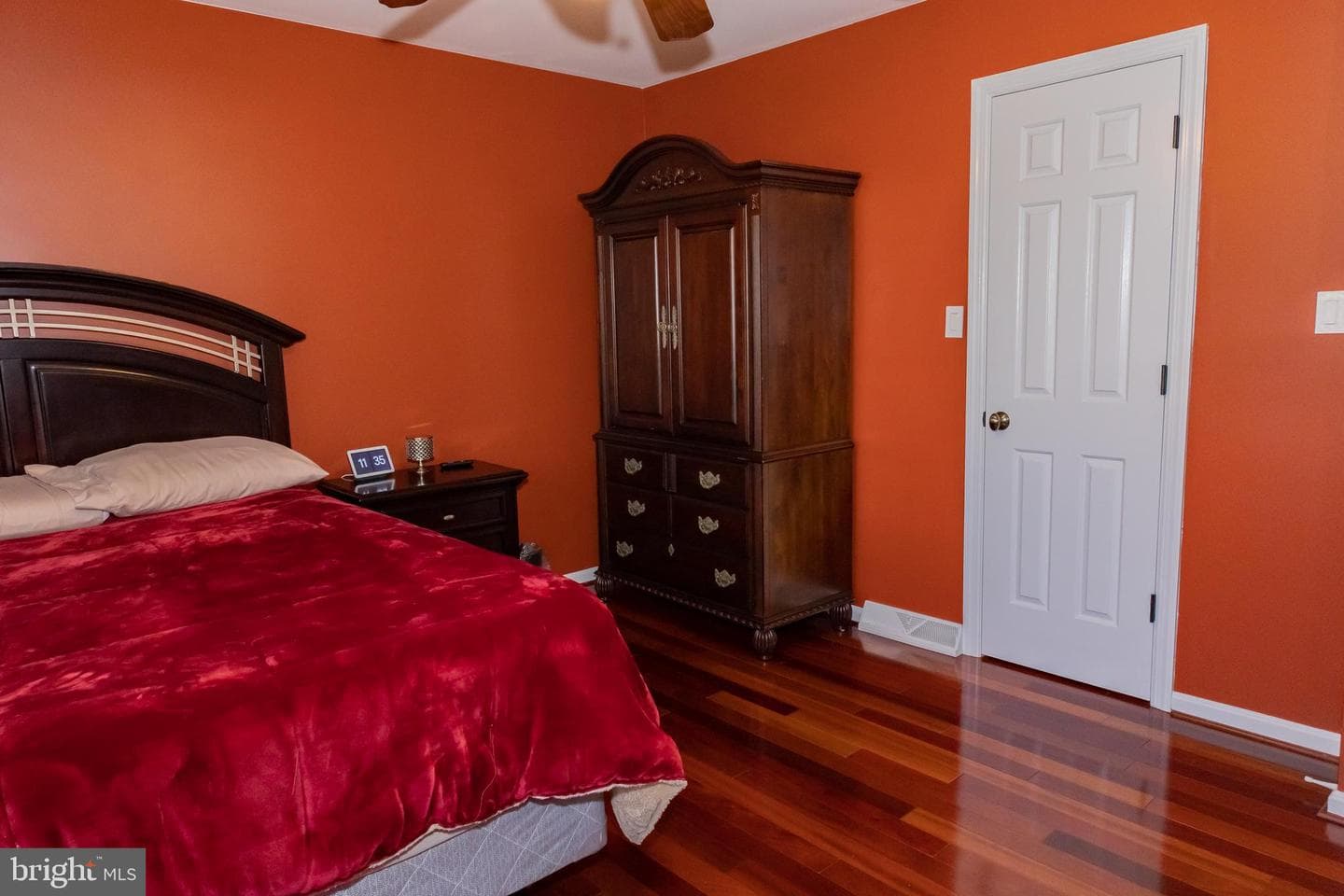 365 Copley Drive photo 17
