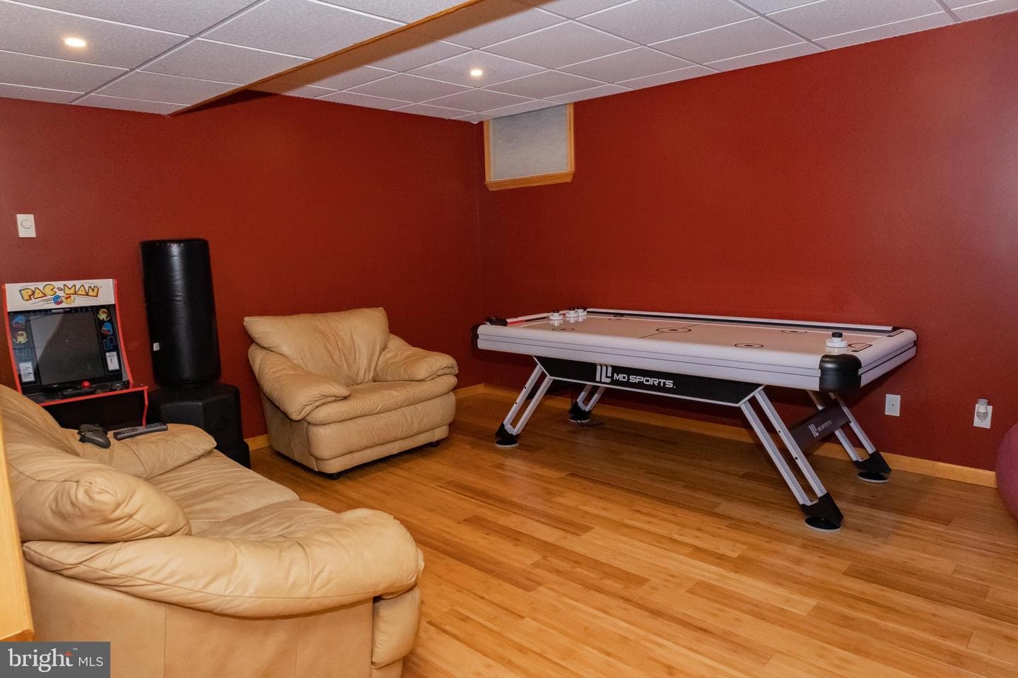 365 Copley Drive photo 36