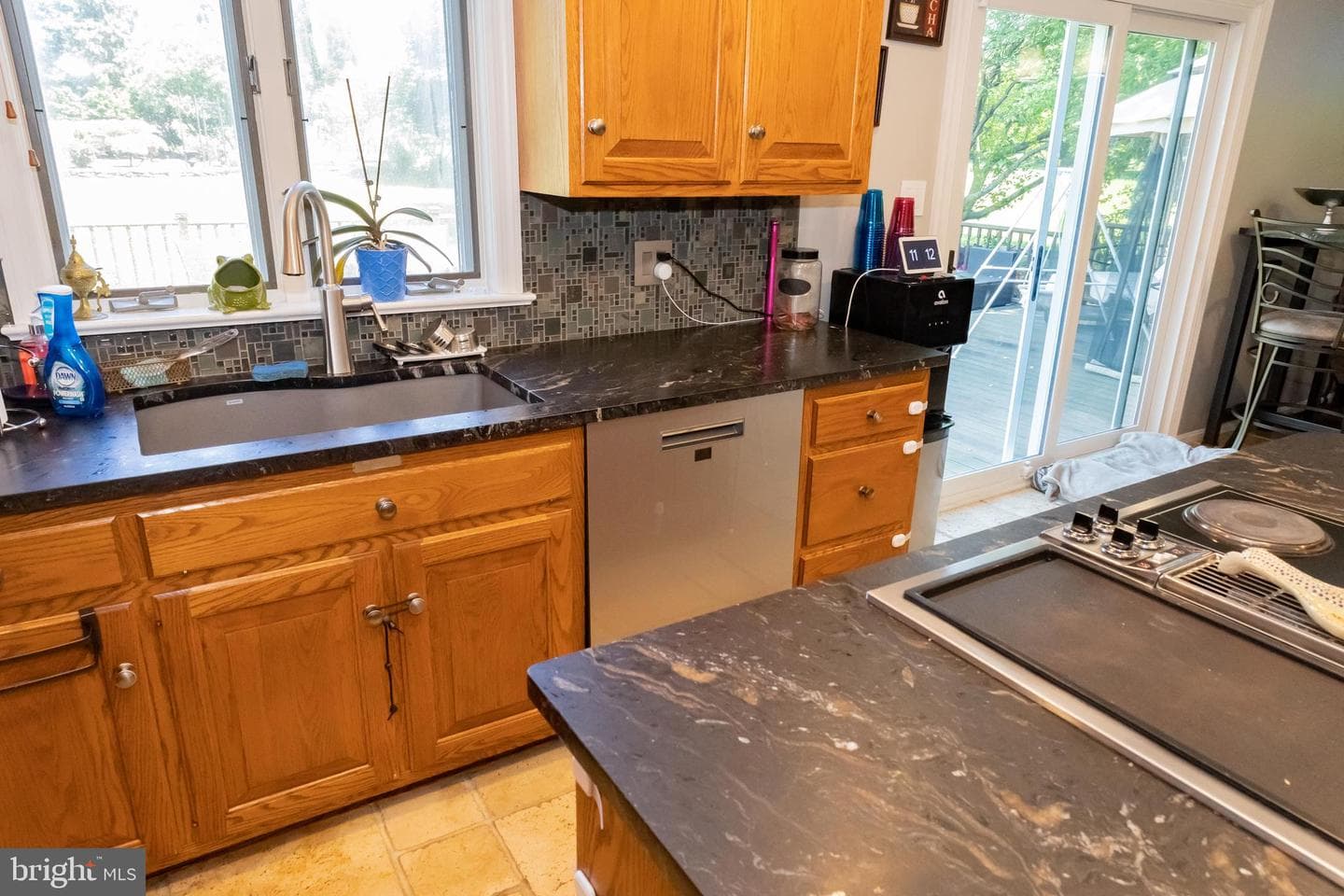 365 Copley Drive photo 5