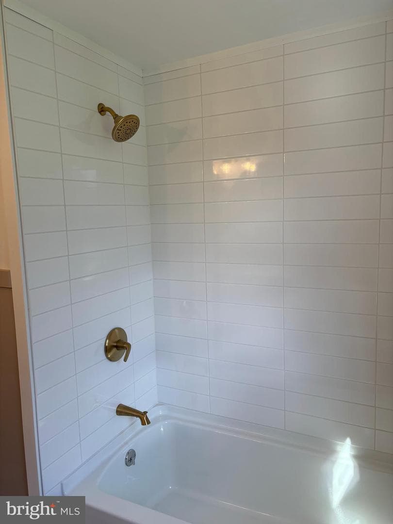 2106 Lyndell Drive photo 22