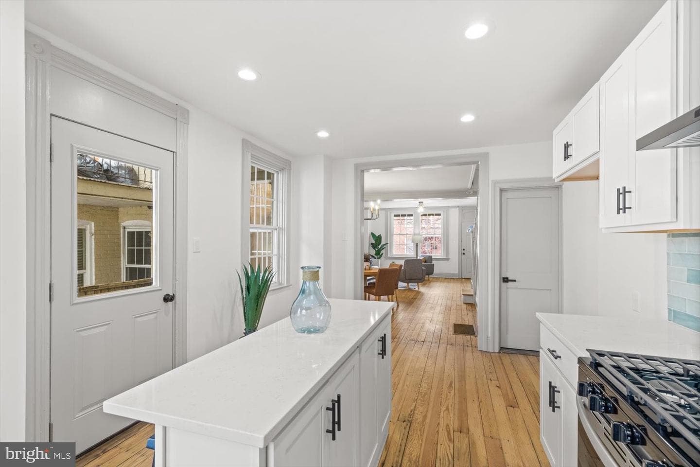 116 N Reservoir Street photo 8