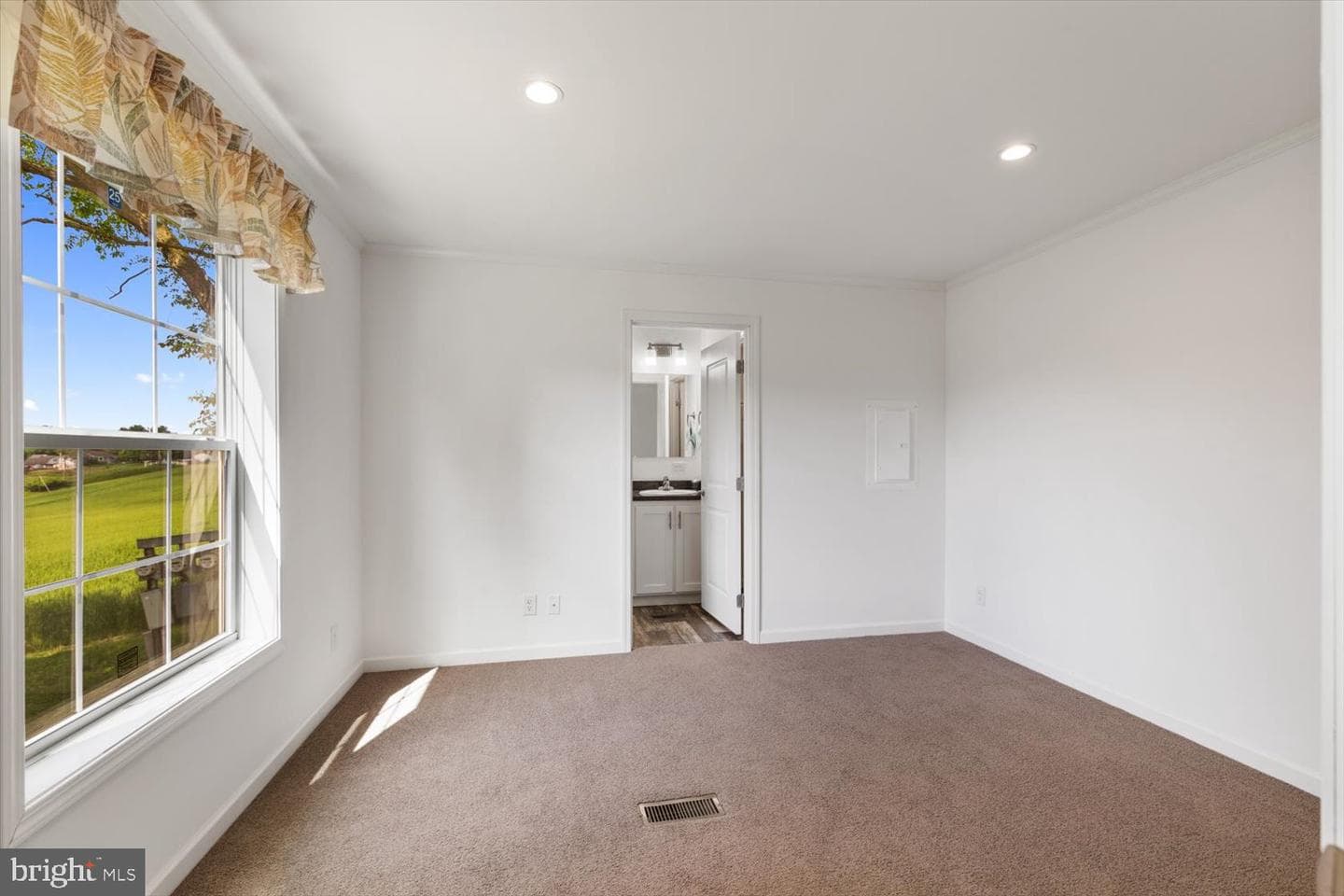 22 Ashton Dr photo 10