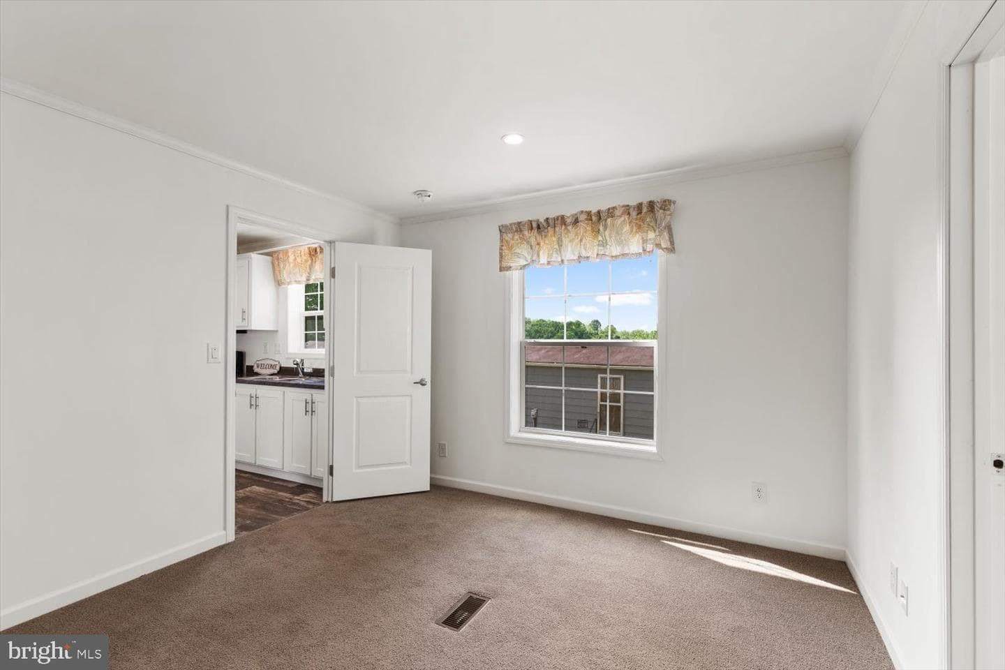 22 Ashton Dr photo 11