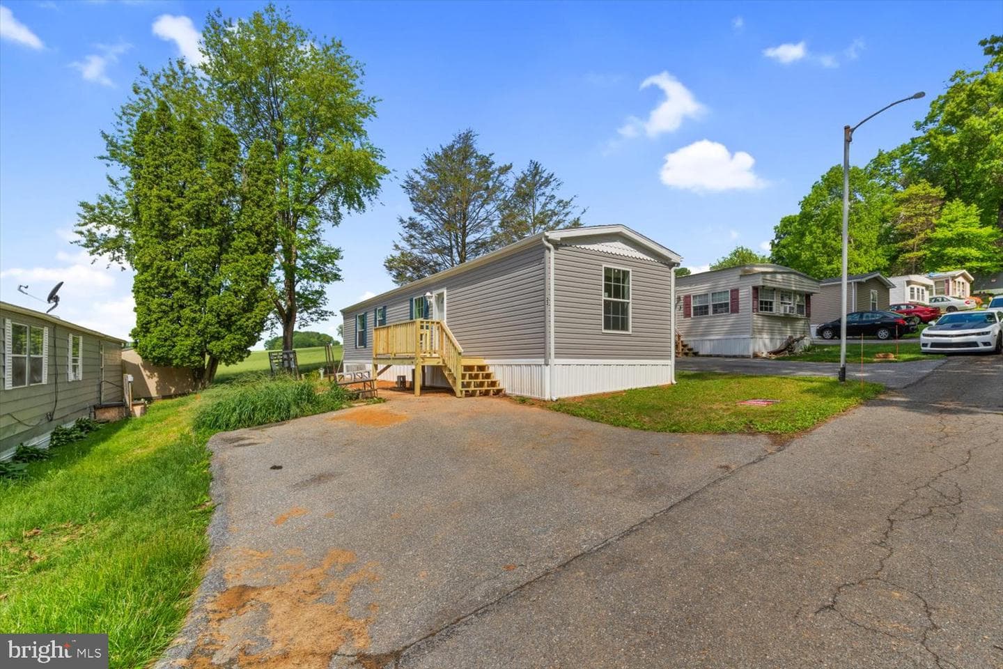 22 Ashton Dr photo 2