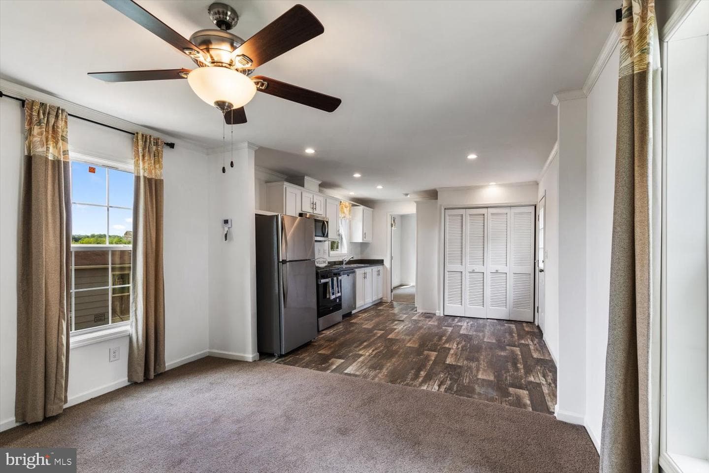 22 Ashton Dr photo 5