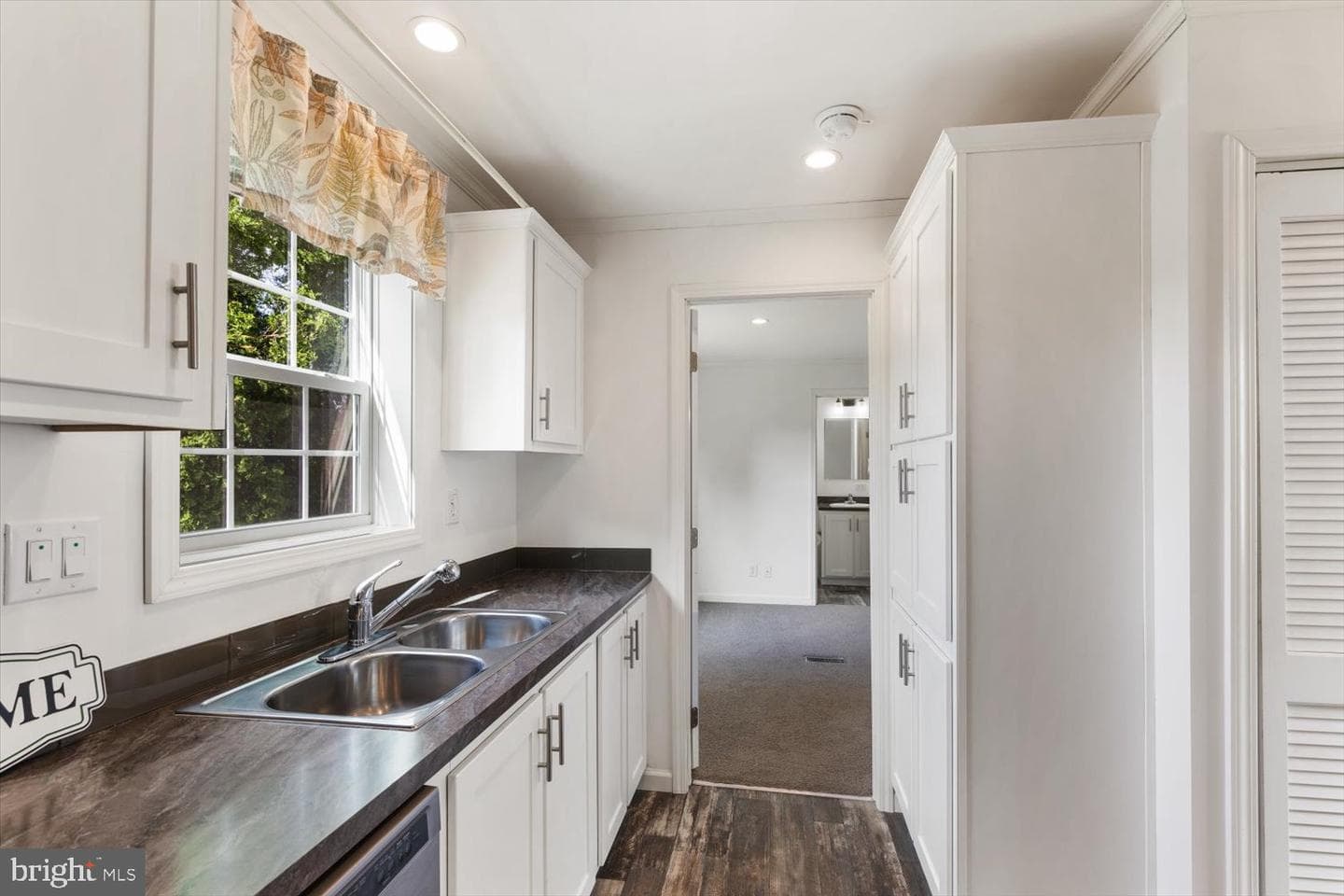 22 Ashton Dr photo 9