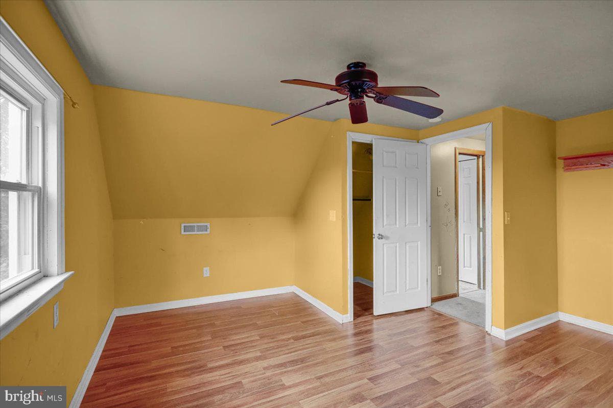 365 Summit Drive photo 23