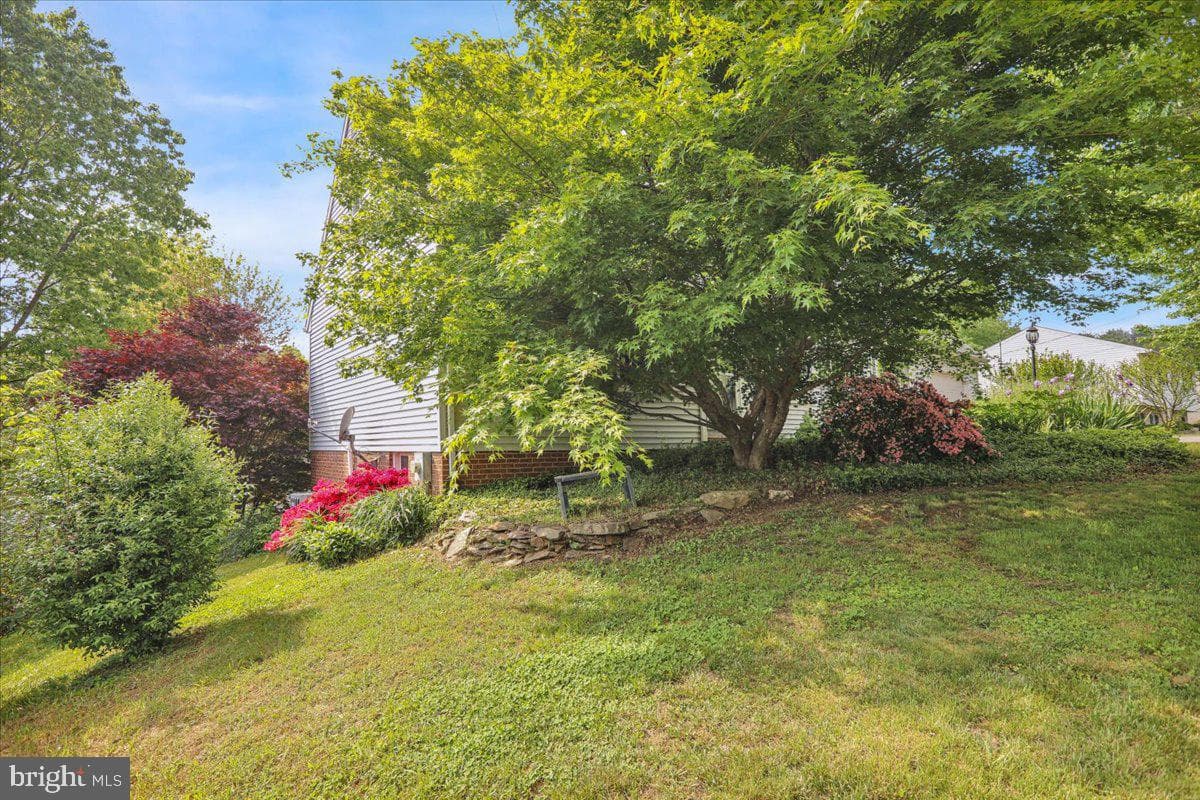 365 Summit Drive photo 34