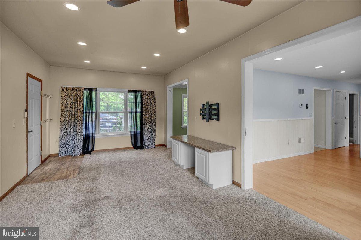 365 Summit Drive photo 6