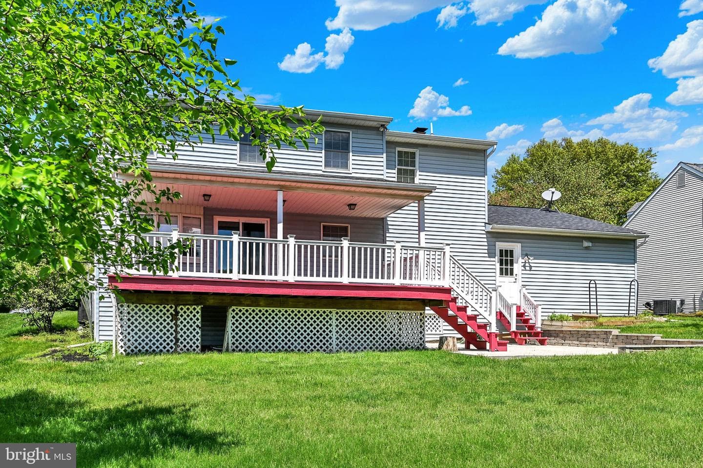 96 Farmington Place photo 24