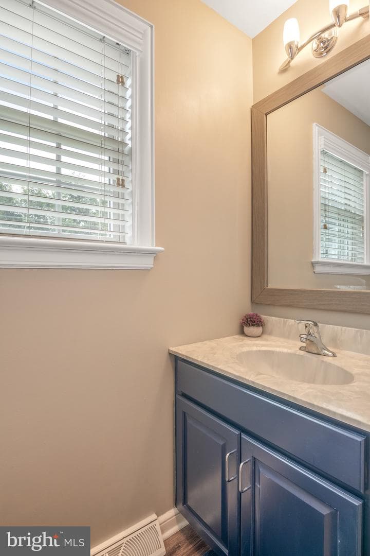 761 Barrholly Drive photo 24