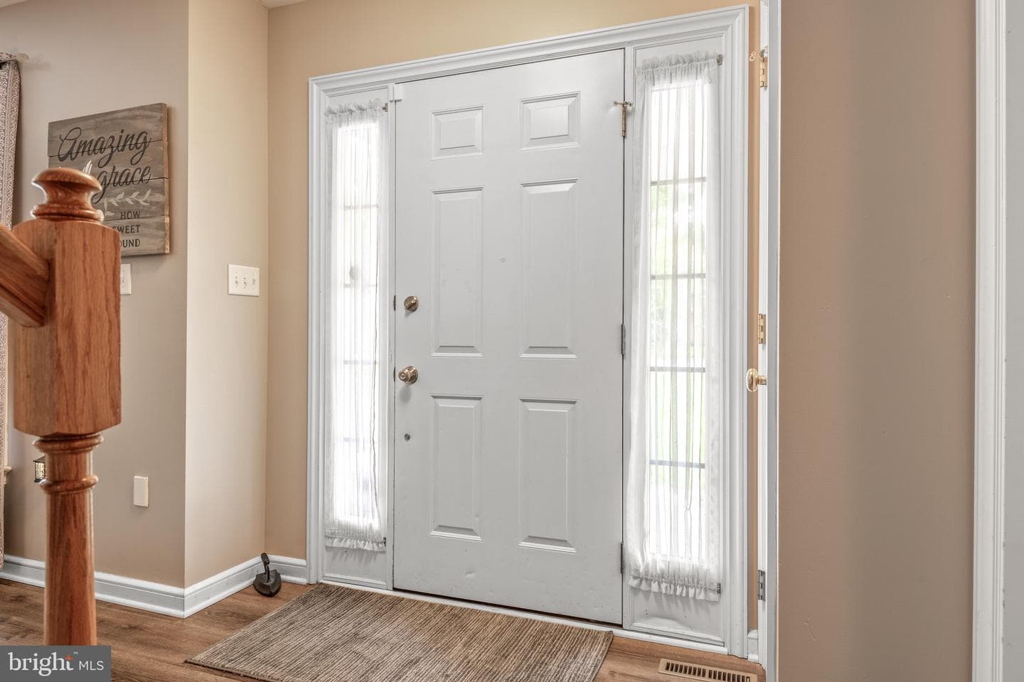 761 Barrholly Drive photo 5