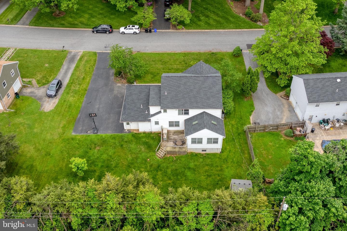 761 Barrholly Drive photo 50