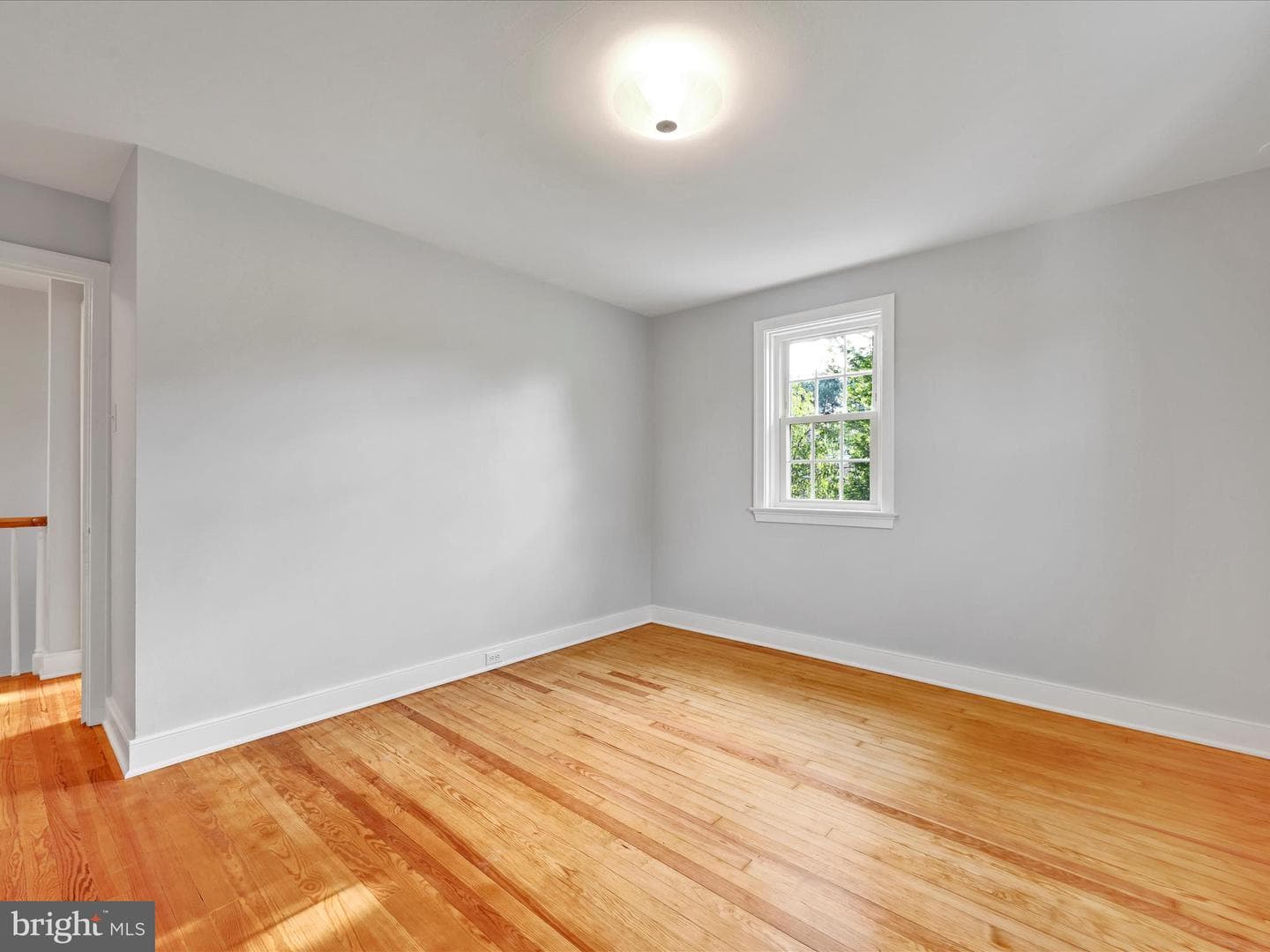 1705 Windsor Avenue photo 15