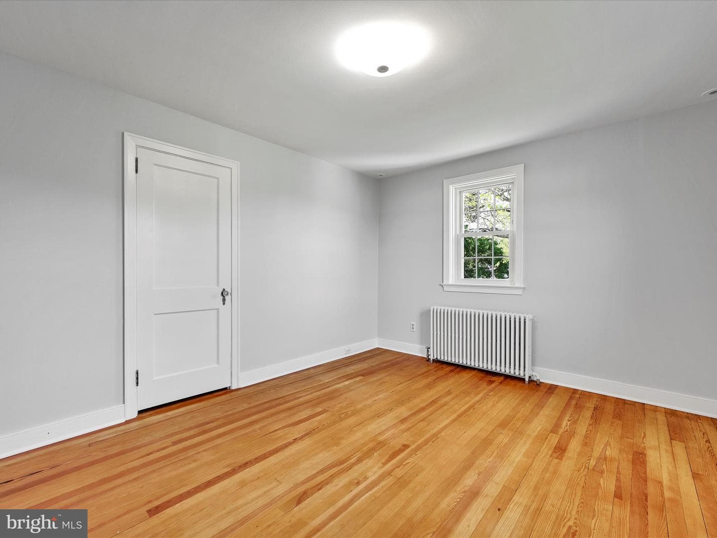 1705 Windsor Avenue photo 20