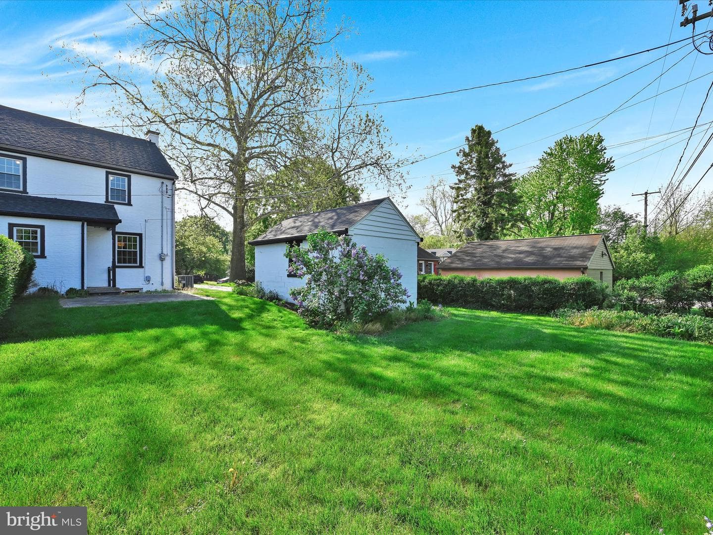 1705 Windsor Avenue photo 24