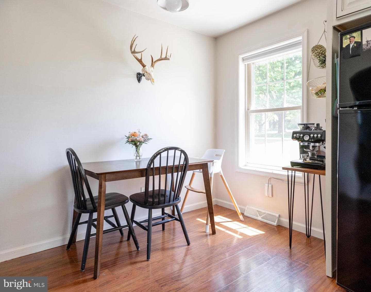 105 Scott Road photo 12