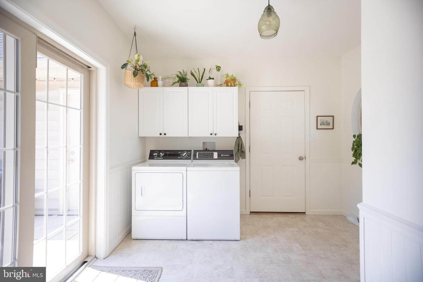105 Scott Road photo 19