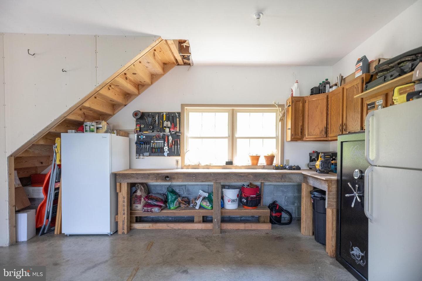 105 Scott Road photo 34