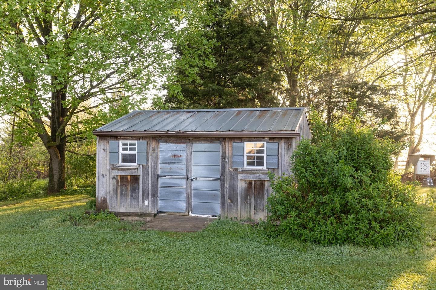 105 Scott Road photo 46