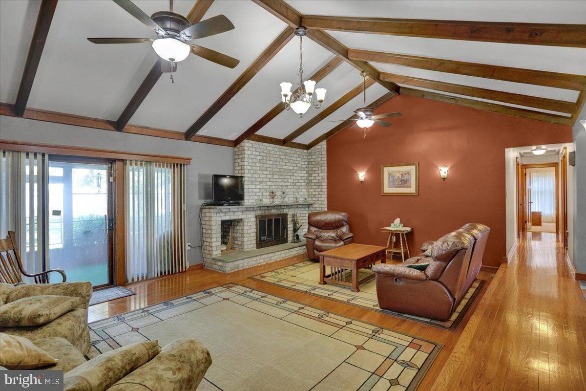 11 James Drive photo 21