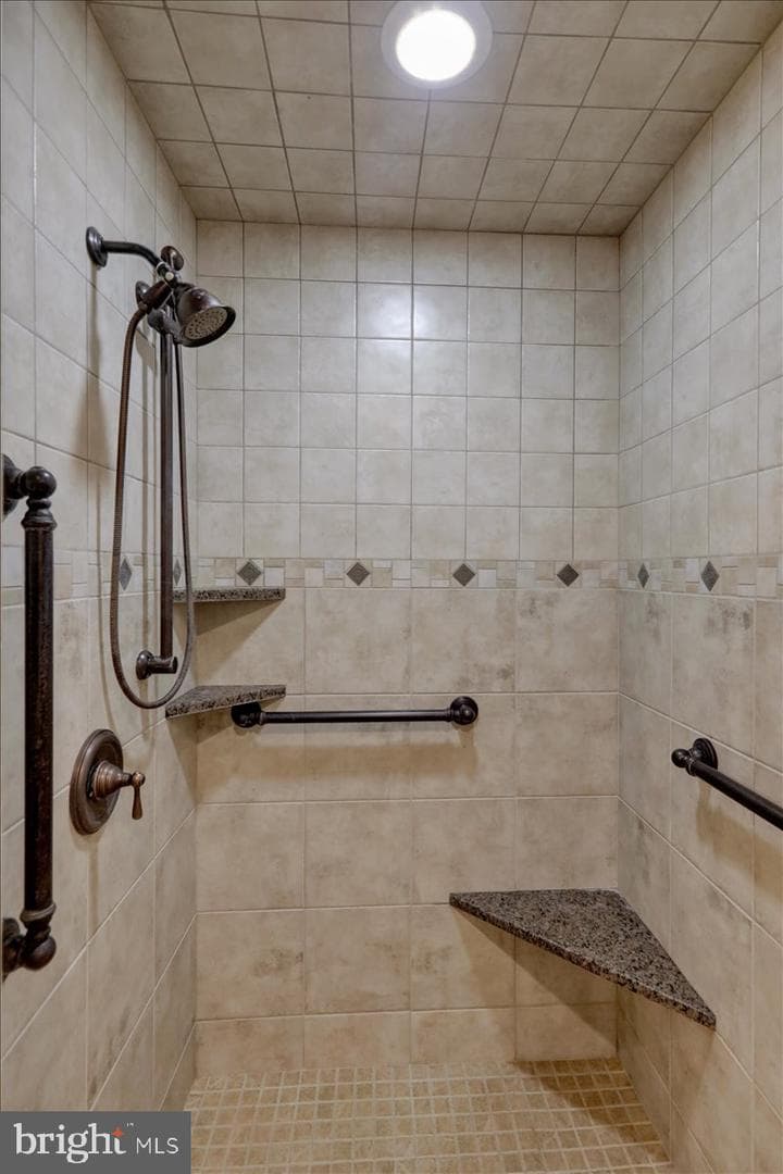 11 James Drive photo 28
