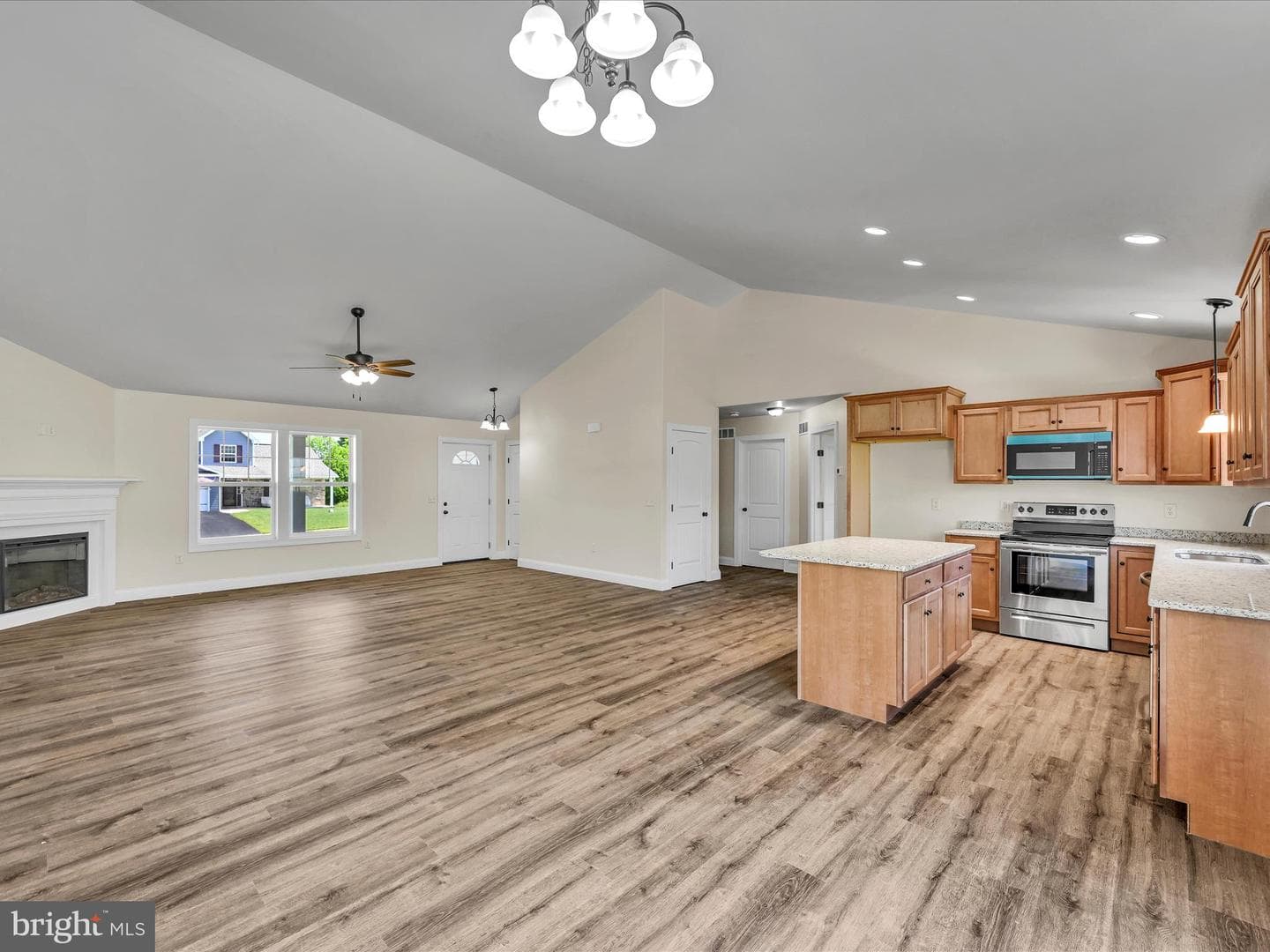 1327 Harvest Drive photo 13