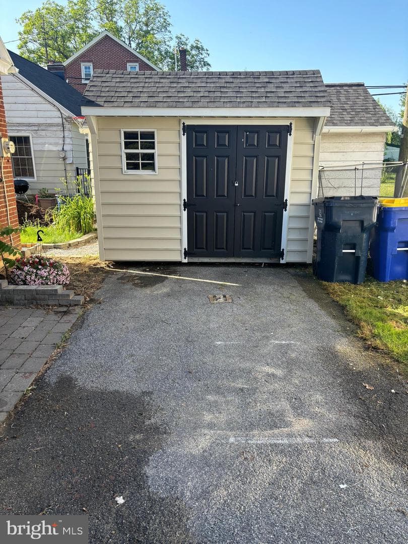 202 Locust Street photo 22