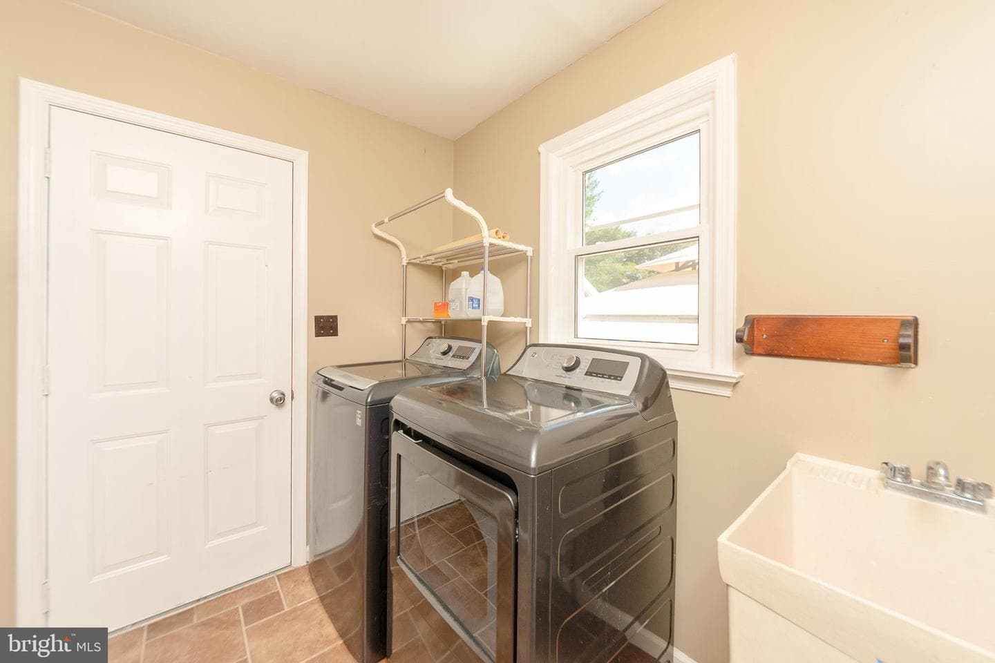 517 Deer Run Road photo 16