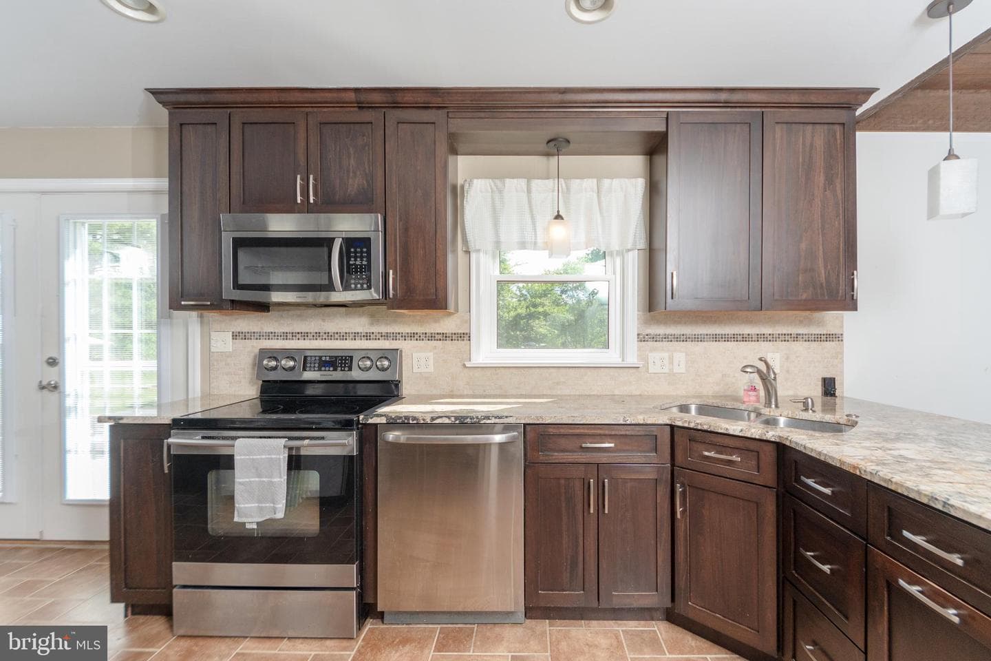 517 Deer Run Road photo 7