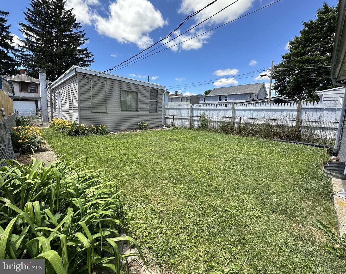 218 Magnolia Street photo 24