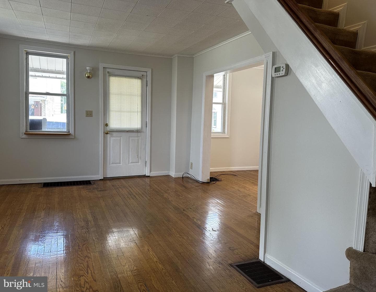 218 Magnolia Street photo 3