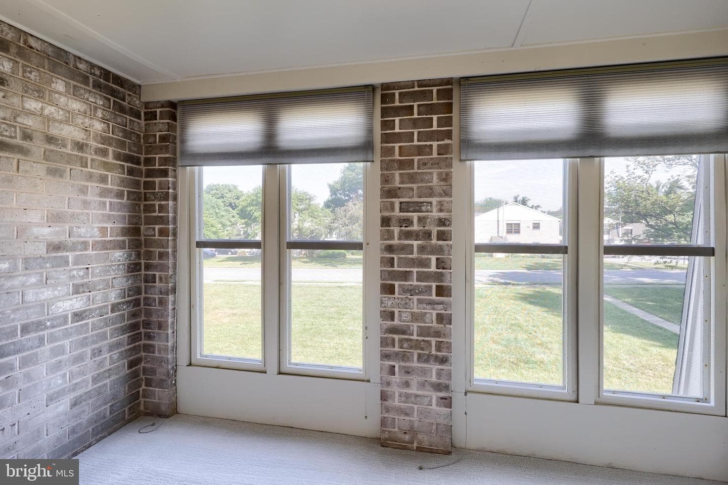 4 Valleybrook Drive photo 16