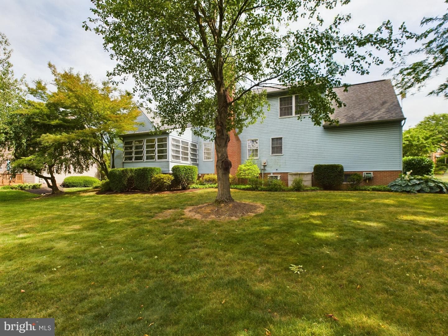 409 Rhoda Drive photo 3