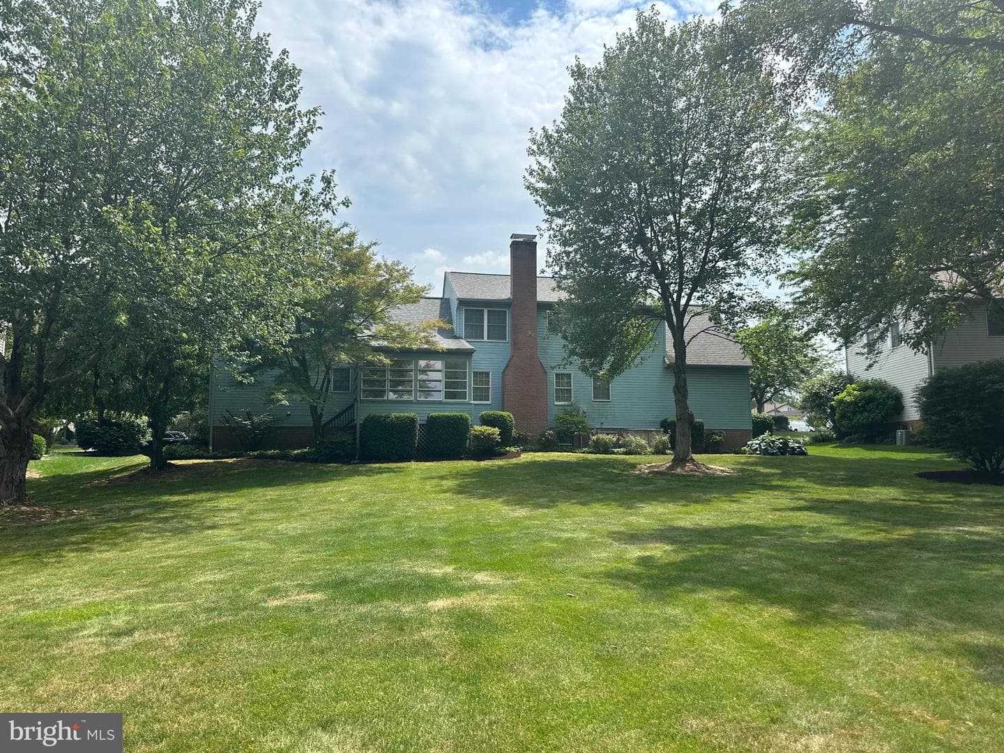 409 Rhoda Drive photo 4