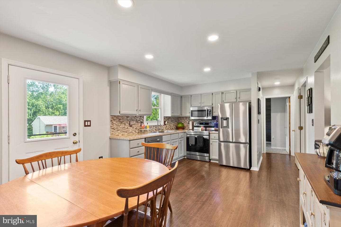 4149 Jasmine Place photo 14