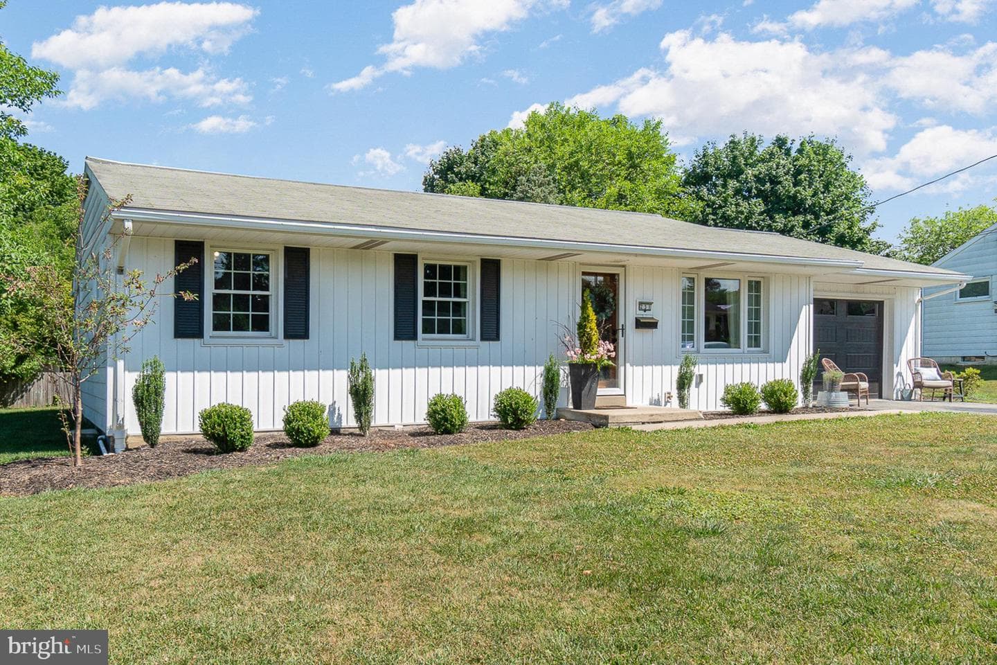 231 Circle Drive photo 3