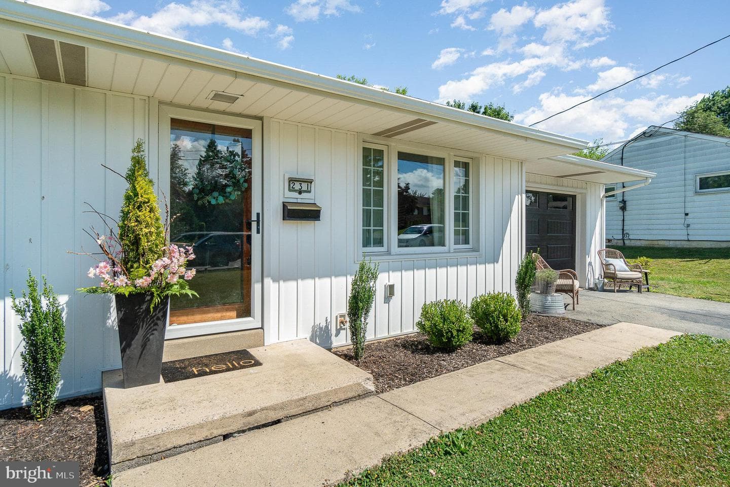 231 Circle Drive photo 4