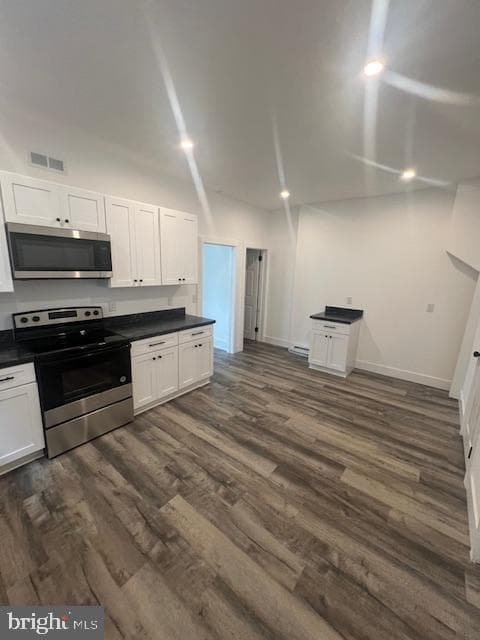 252 N Market Street photo 11