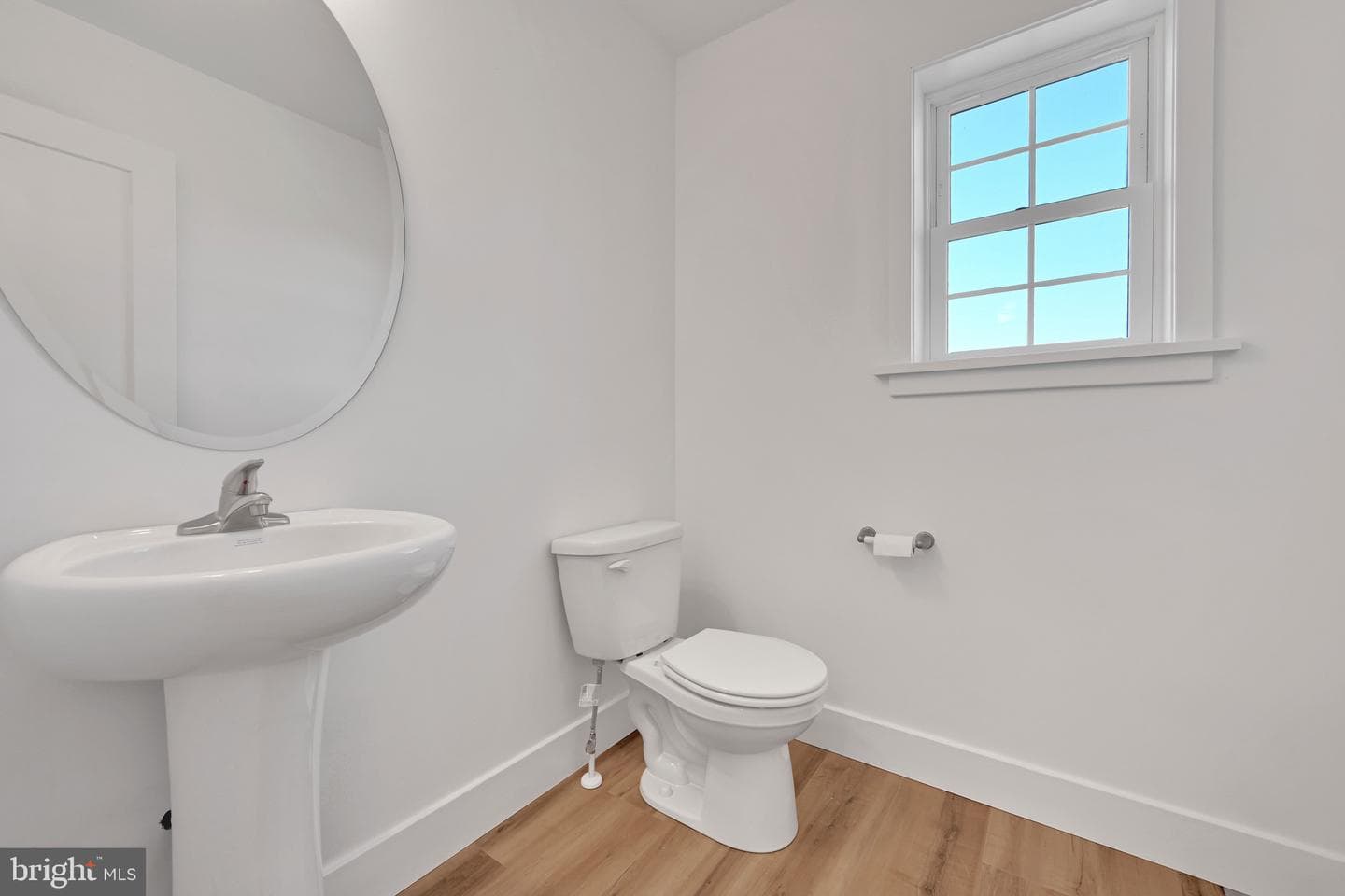 327 W Fritz Avenue photo 12