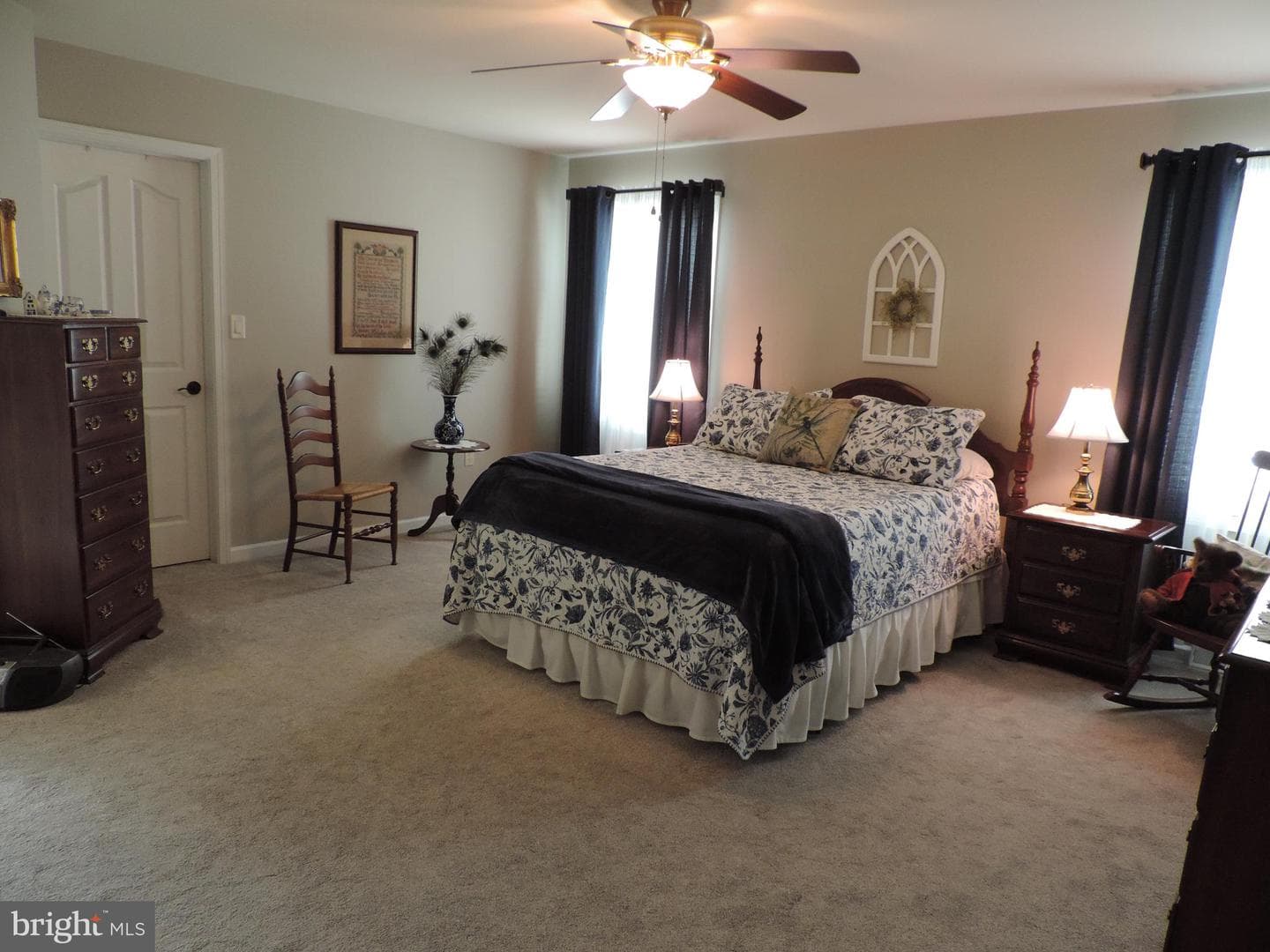 888 Cambridge Drive photo 22