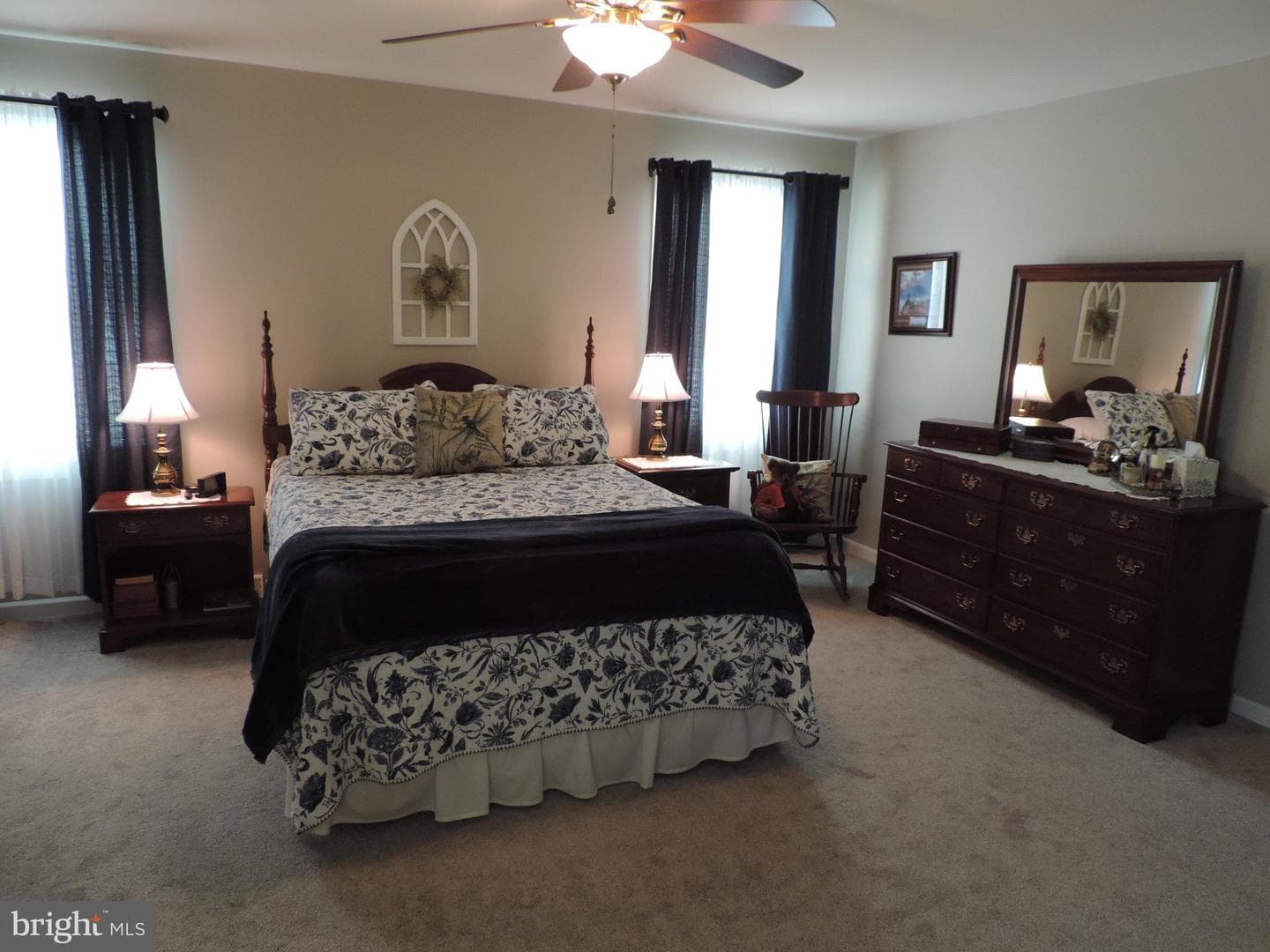 888 Cambridge Drive photo 23
