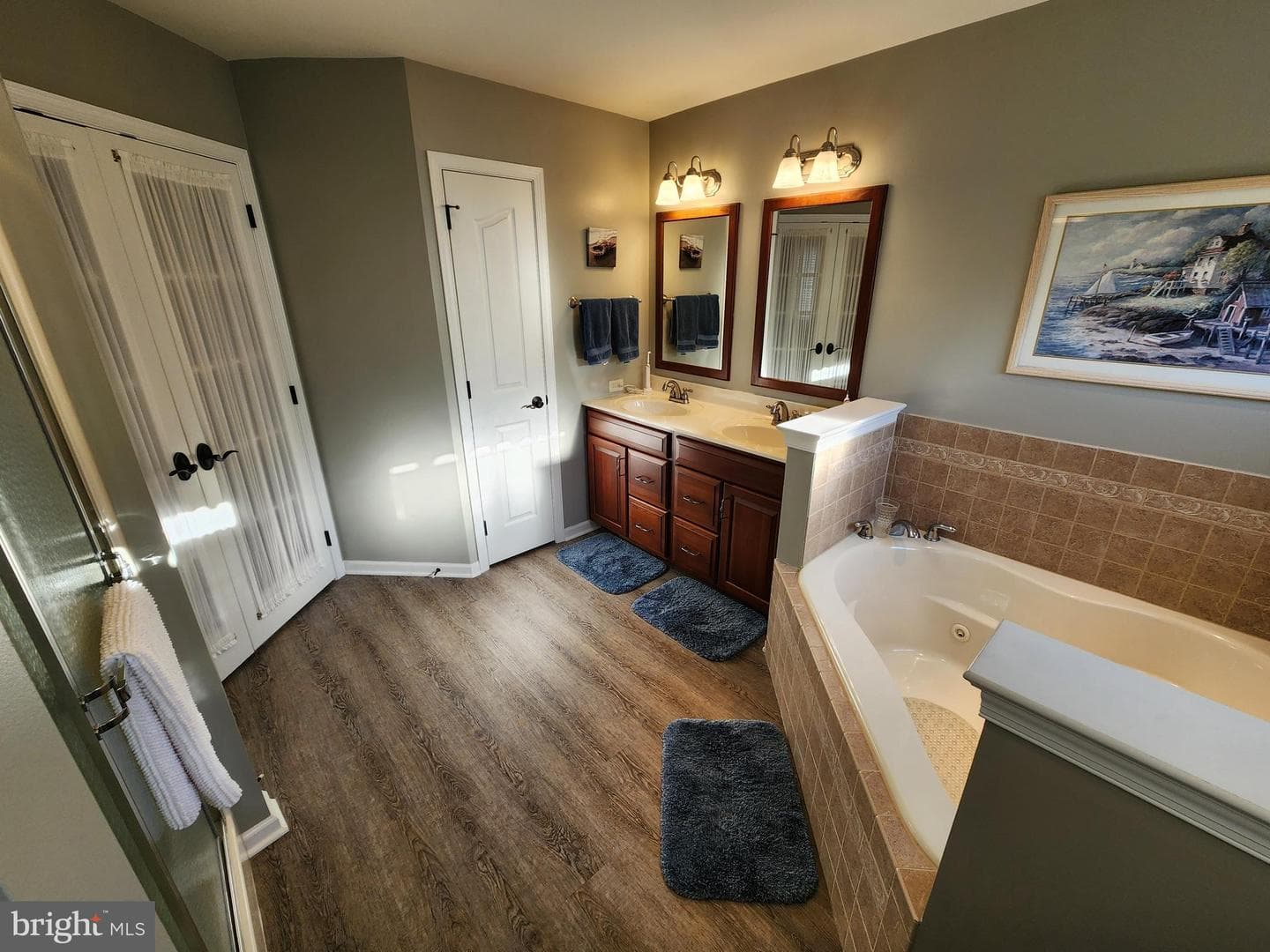 888 Cambridge Drive photo 28